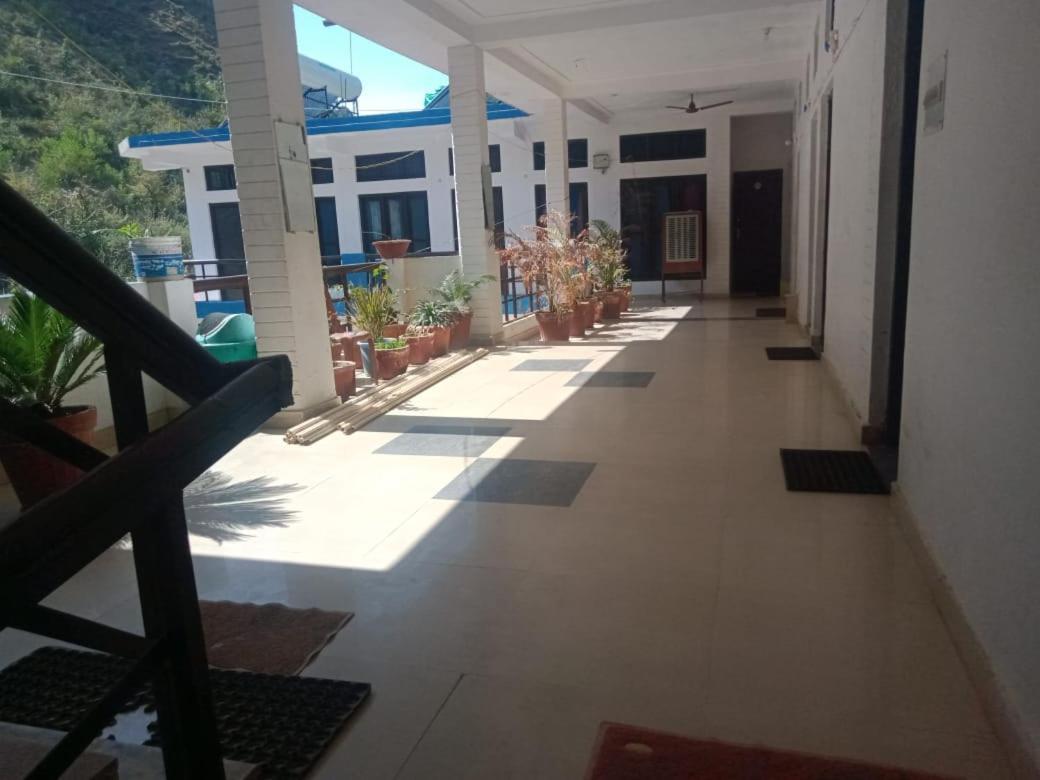 Vamoose Srishty Choice Apartment Rudraprayag ภายนอก รูปภาพ