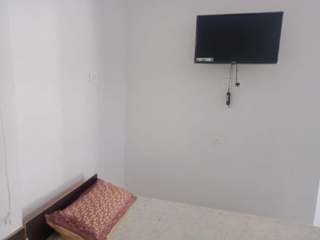 Vamoose Srishty Choice Apartment Rudraprayag ภายนอก รูปภาพ